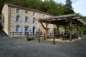 Гостиница Auberge Saint Vincent  Мазера-Оруз